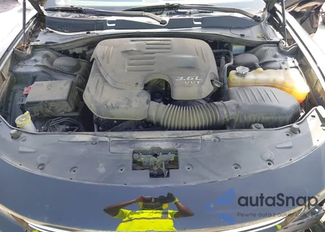 2017 Dodge Charger Sxt z USA, uszkodzony, nr VIN 2C3CDXHG5HH602058